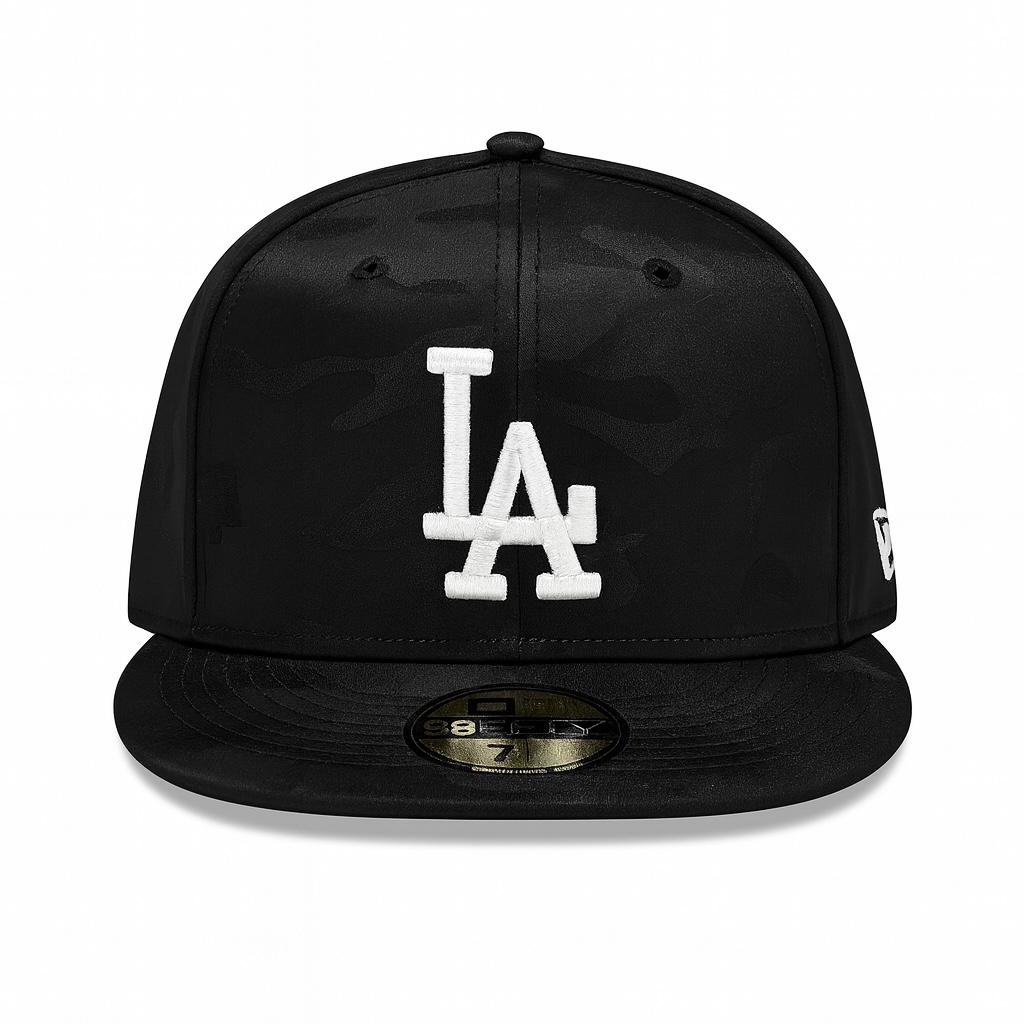 •New Era 59FIFTY Los Angeles Dodgers Black Camo Fitted Cap.