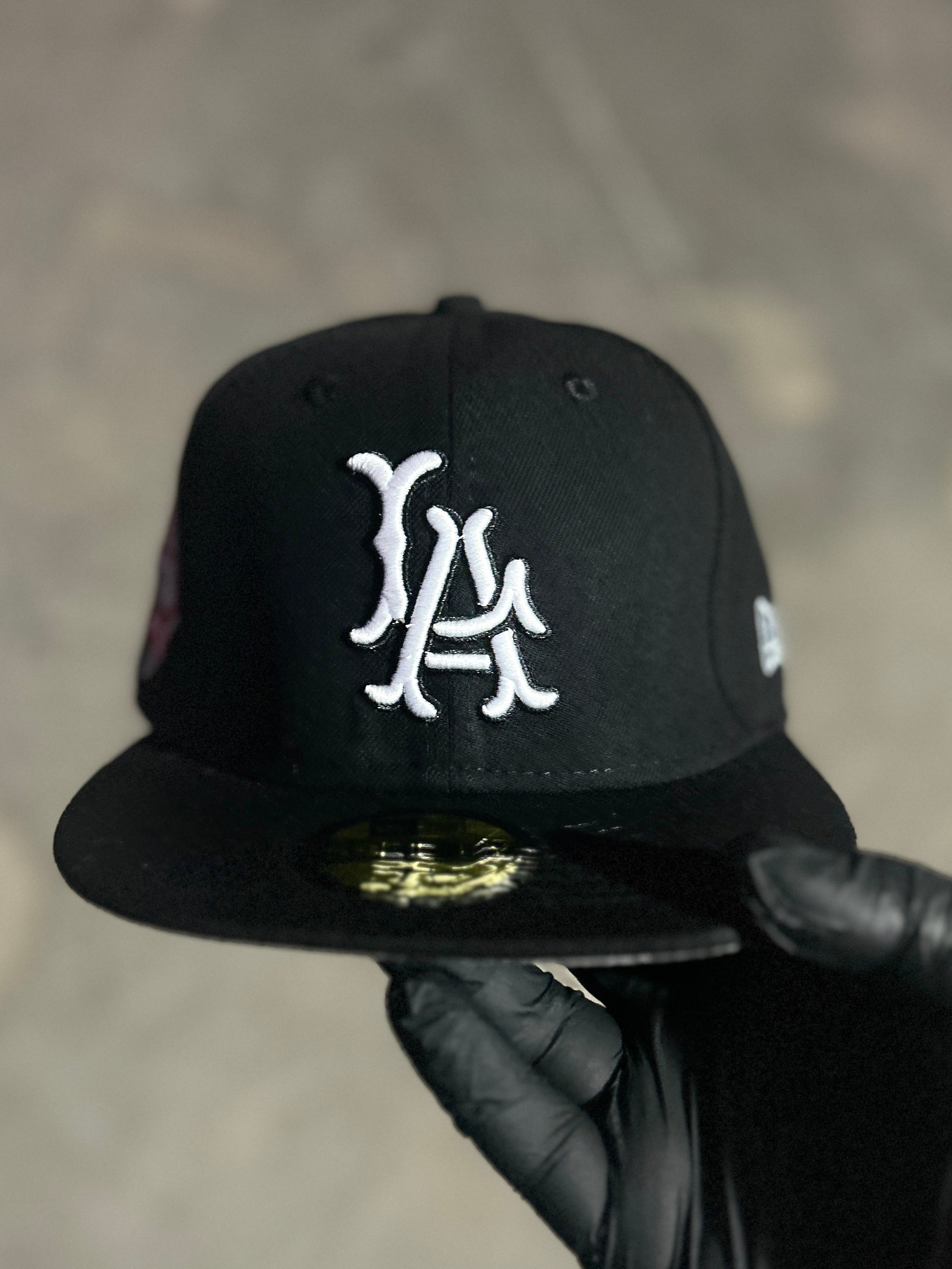 New Era 59fifty Black Los Angeles  60th Anniversary Side Patch