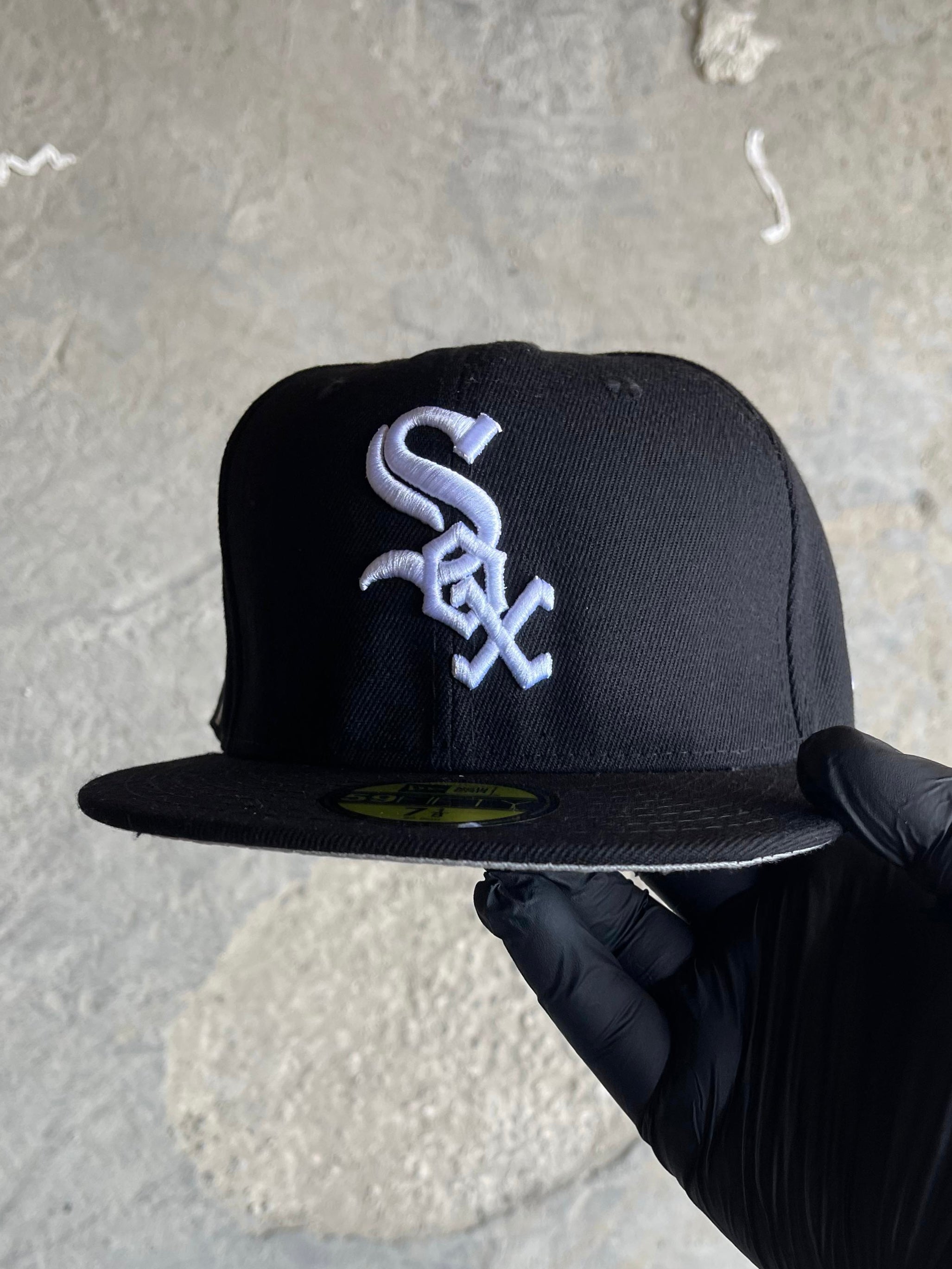 Black Chicago White Sox Cloud
Icons New Era 59Fifty Fitted 🧭