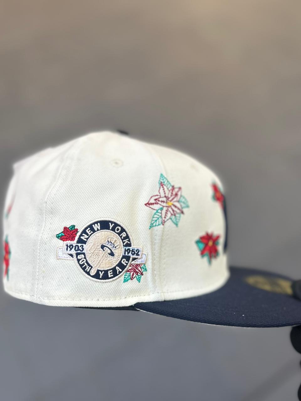 New Era New York Yankees Poinsettia 59FIFTY Fitted MLB.
