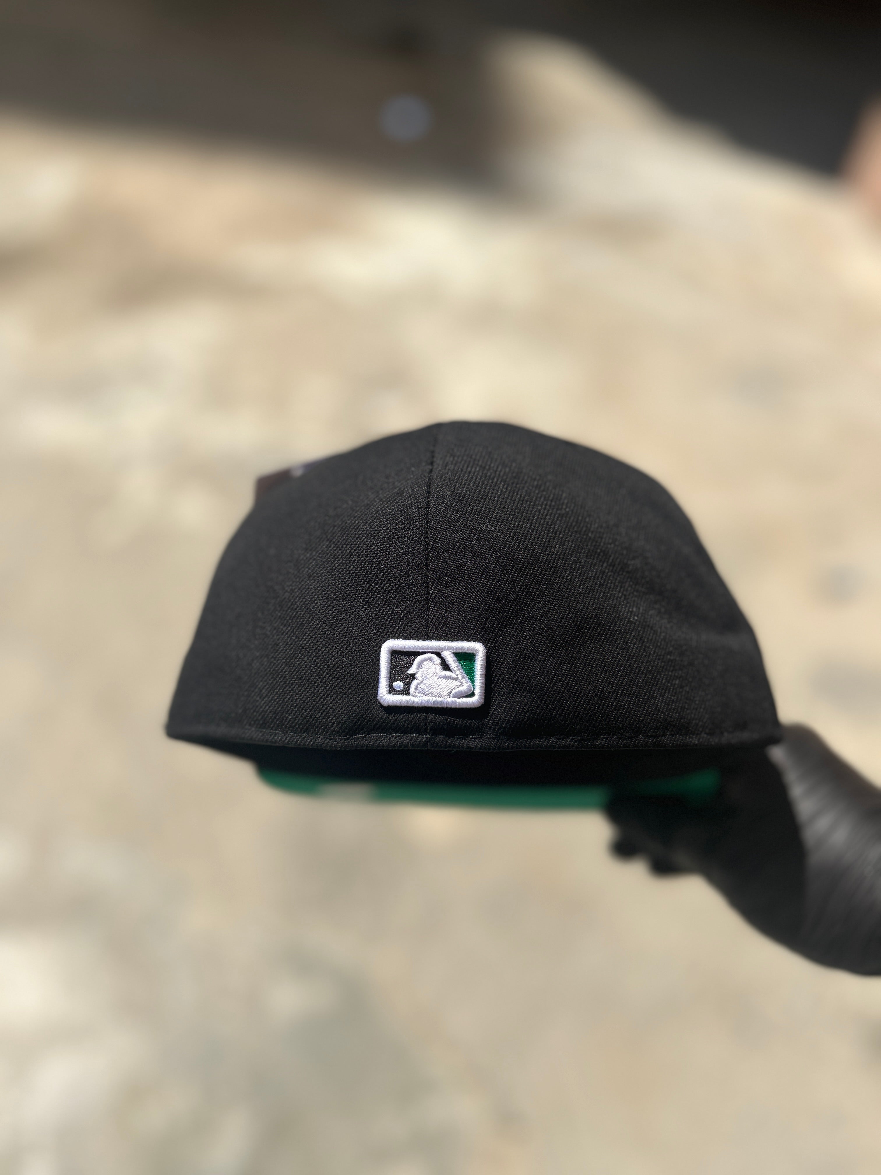 •New Era Fruit Collection 5950 Fitted cap 2016 World Series