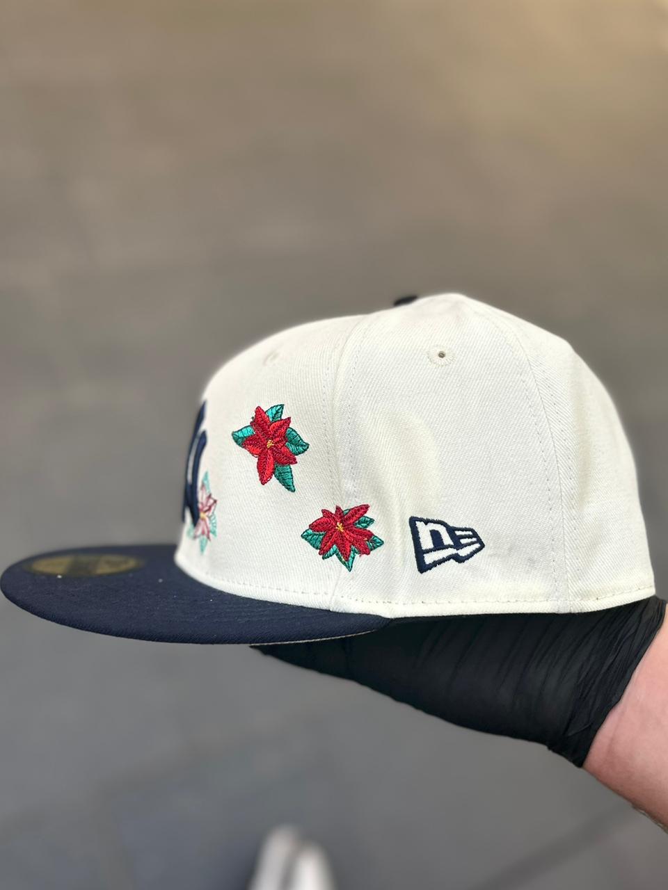 New Era New York Yankees Poinsettia 59FIFTY Fitted MLB.