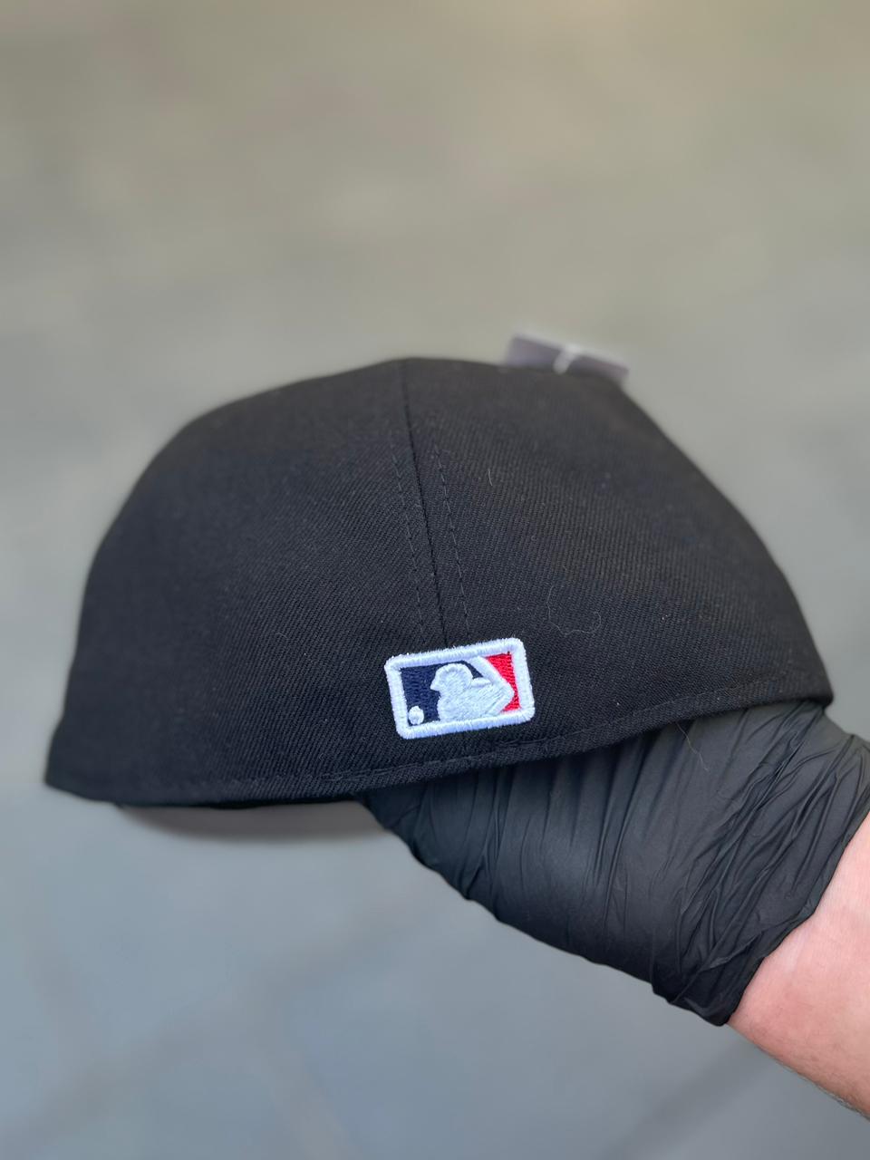 •New Era 59FIFTY New York Yankees "Graffiti Pack".