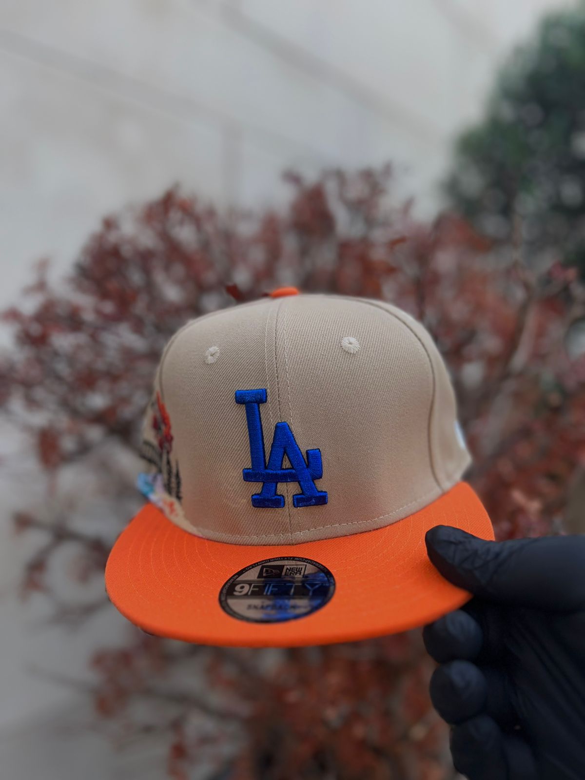 Los Angeles Dodgers Fall Landscape 9FIFTY Snapback. (Snapback cap).