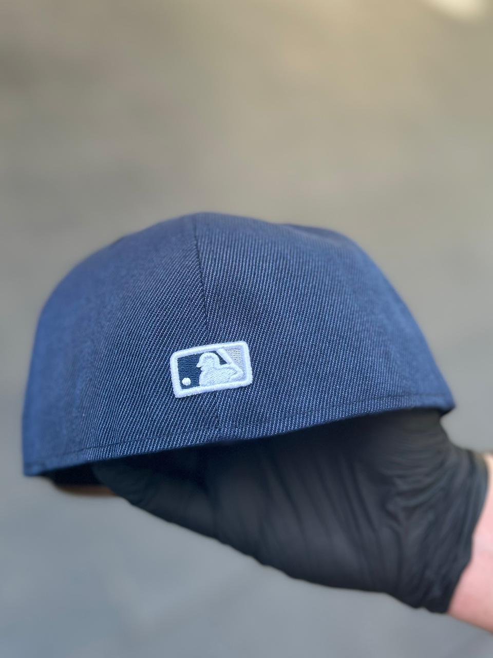 New Era 59FIFTY New York Yankees Two-Tone Fitted Cap.