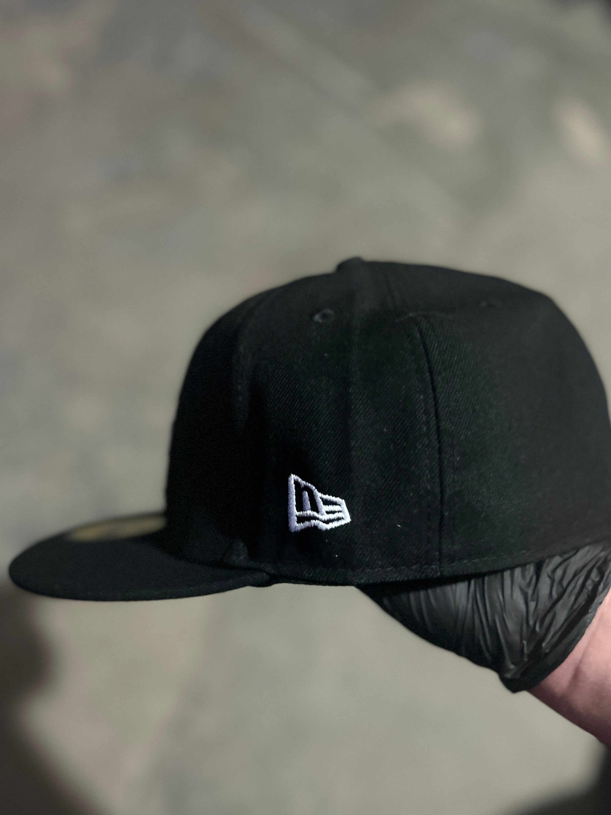 New Era 59fifty Black Los Angeles  60th Anniversary Side Patch