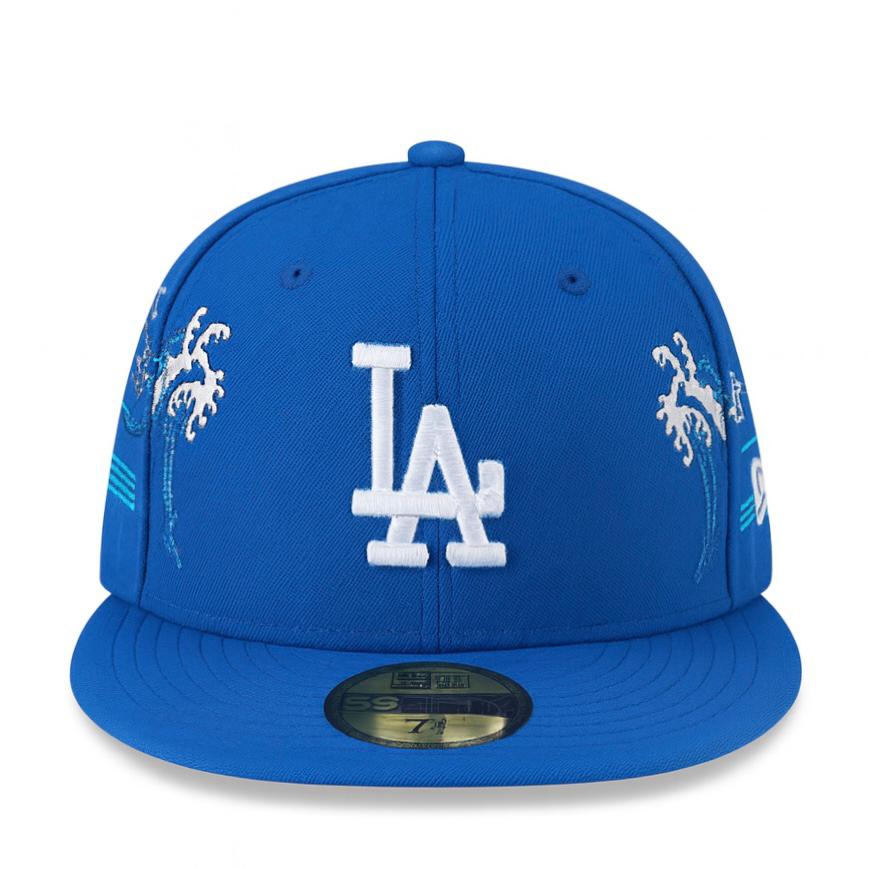 •Los Angeles Dodgers New Era Royal Tonal Wave 59FIFTY. (Fitted cap).