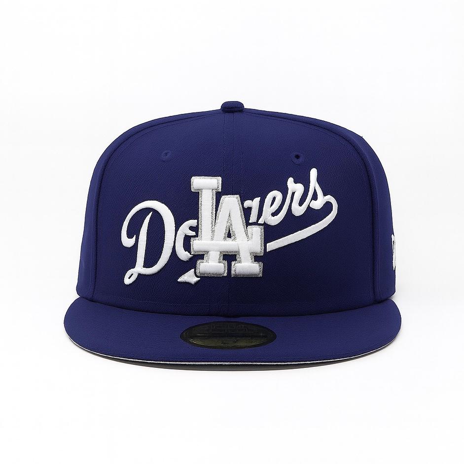 Los Angeles Dodgers New Era Overlap 59FIFTY Fitted Hat - Royal. (Fitted cap).